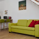 Olivix Apartamento *